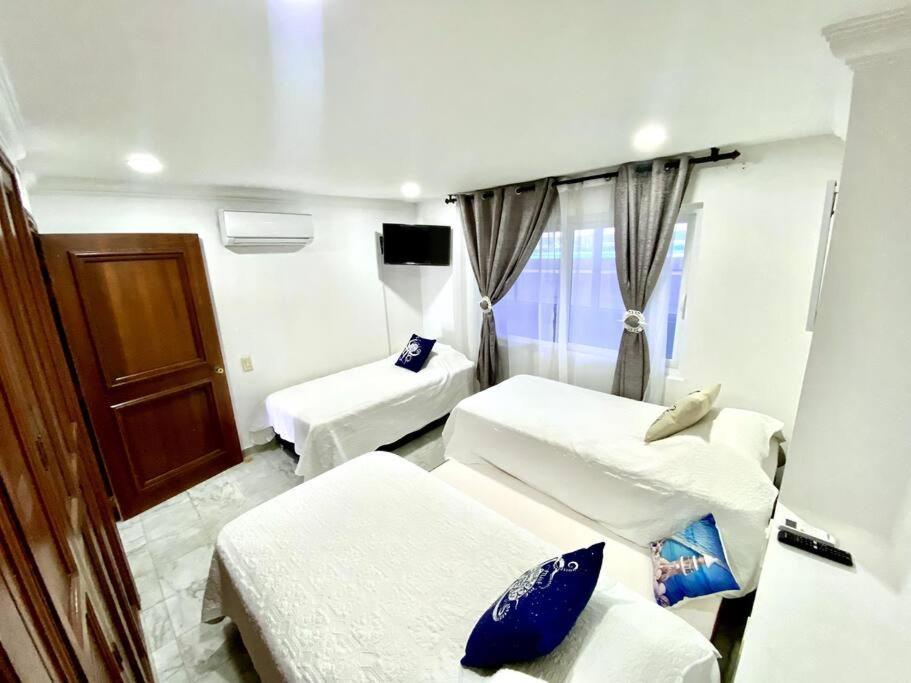 Exclusivos Apartamentos Con Playa Privada San Andres  Room photo
